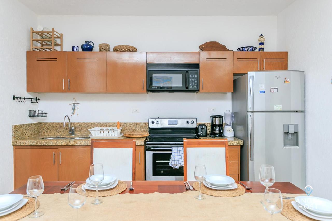 Condos Perfectly Situated Between The Beach & Tulum Town By Stella Rentals Екстер'єр фото