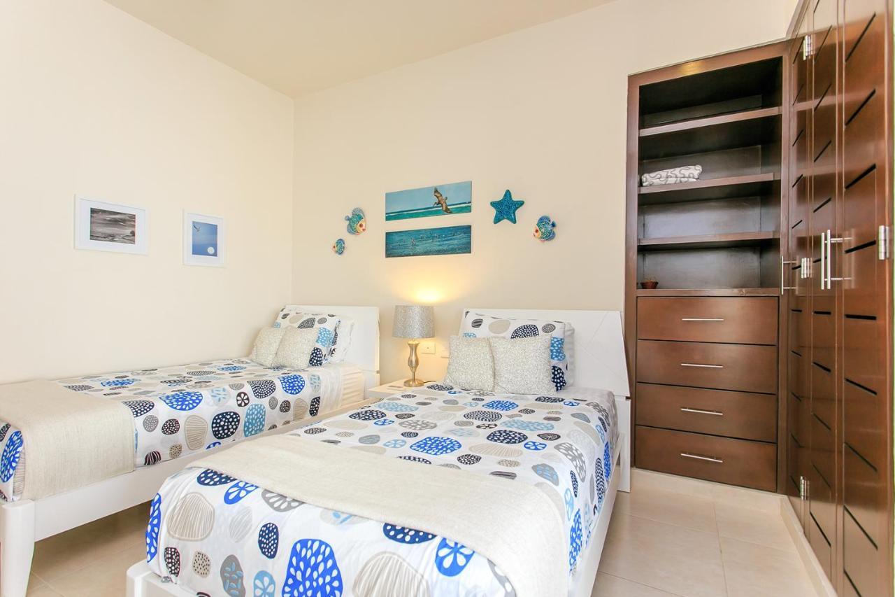 Condos Perfectly Situated Between The Beach & Tulum Town By Stella Rentals Екстер'єр фото