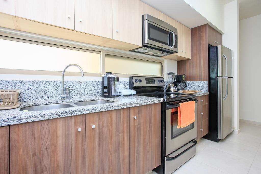 Condos Perfectly Situated Between The Beach & Tulum Town By Stella Rentals Екстер'єр фото